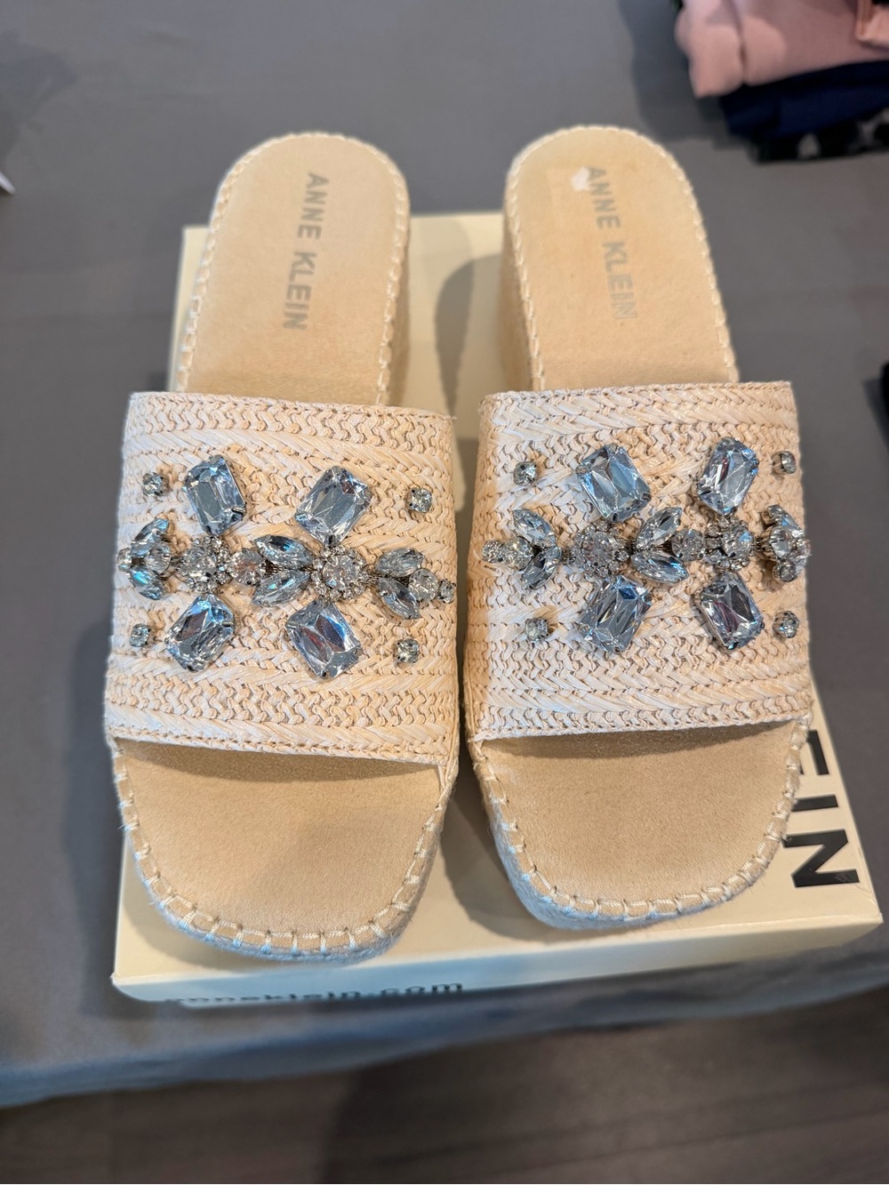 Anne Klein Women's Carmela Wedge Sandal (9.5) Brand New